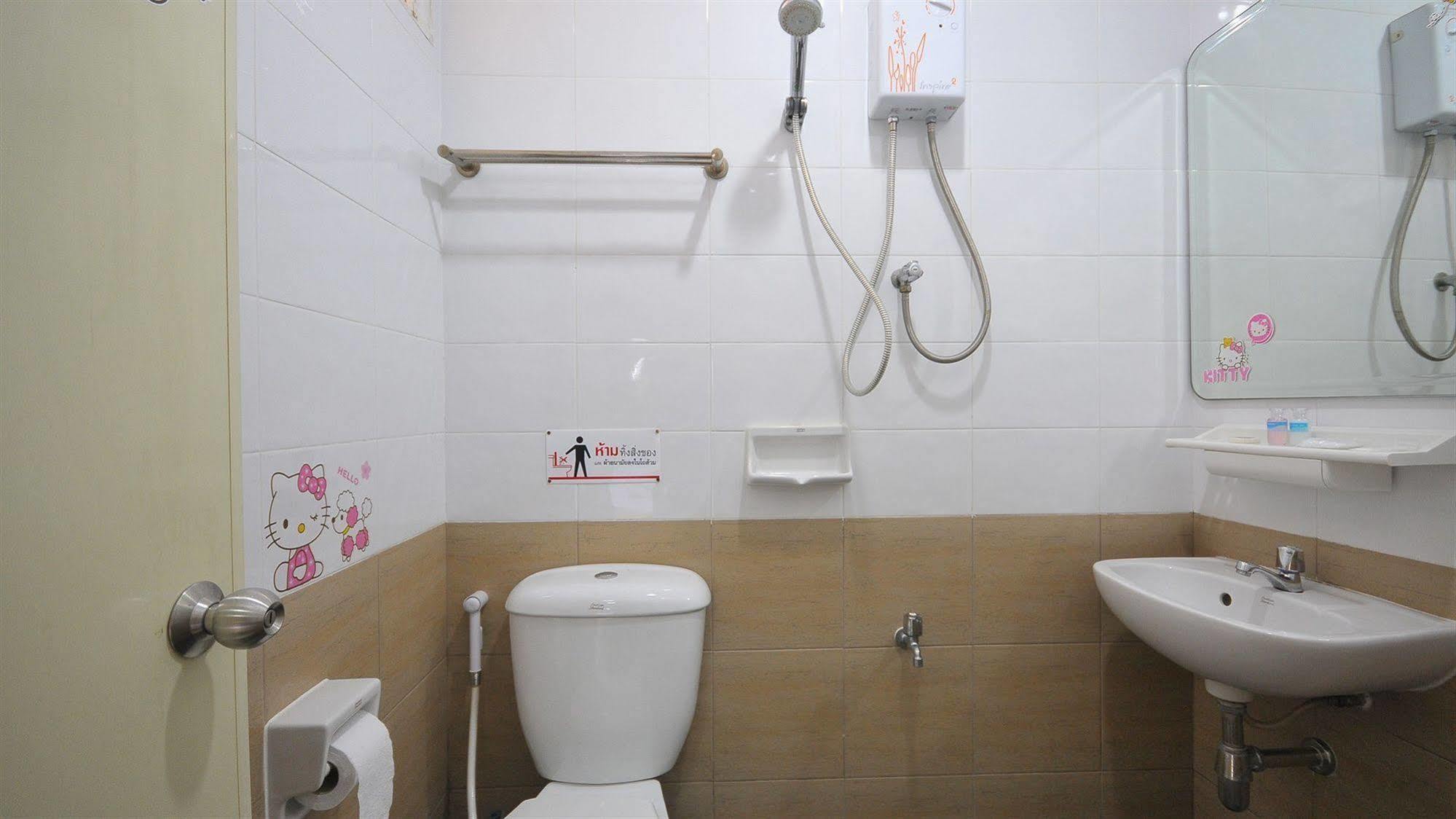 Seri 47 Residence Bangkok Kültér fotó
