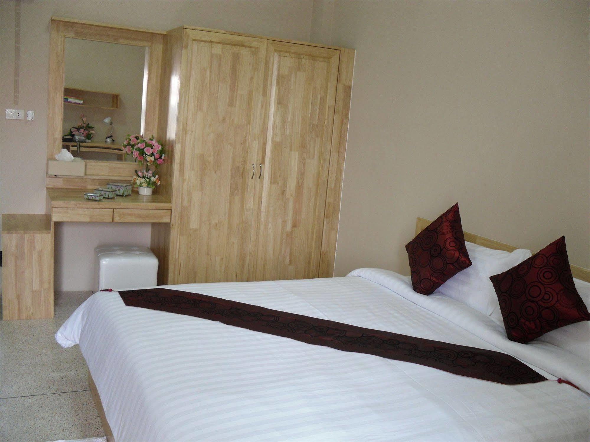 Seri 47 Residence Bangkok Kültér fotó